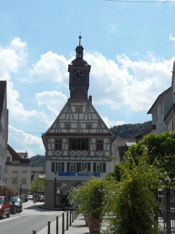 Hotel Gasthof Zum Engel - Gastehaus Кюнцельзау Экстерьер фото