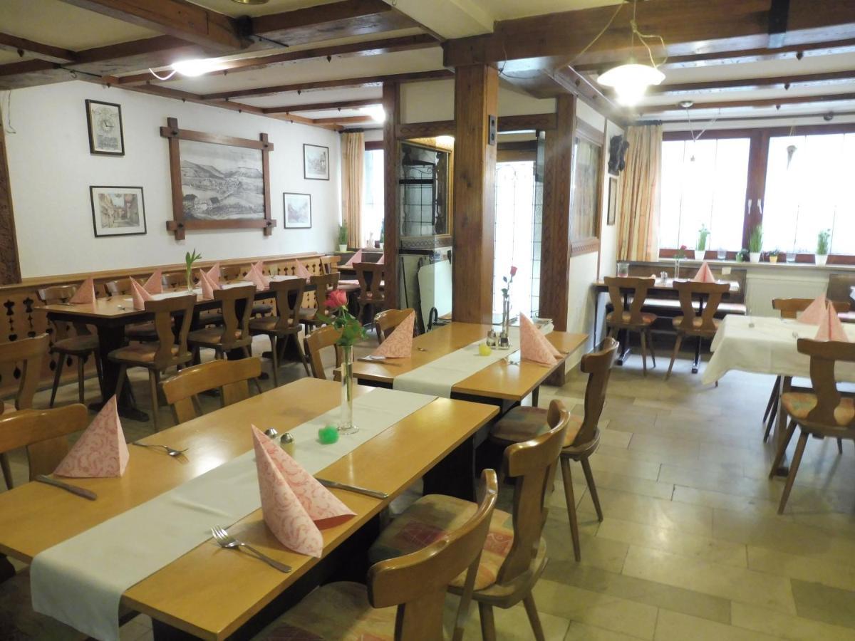 Hotel Gasthof Zum Engel - Gaestehaus Кюнцельзау Экстерьер фото